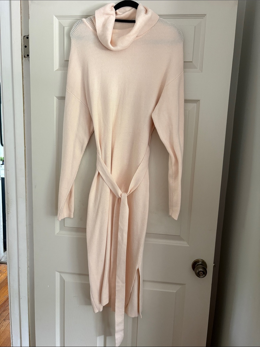 Brand: Zesica-Turtleneck Long Sleeve Knit Dress with Waist Tie with split